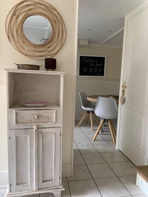Gite Maison Du Trottoir, Sussac Ngoại thất bức ảnh